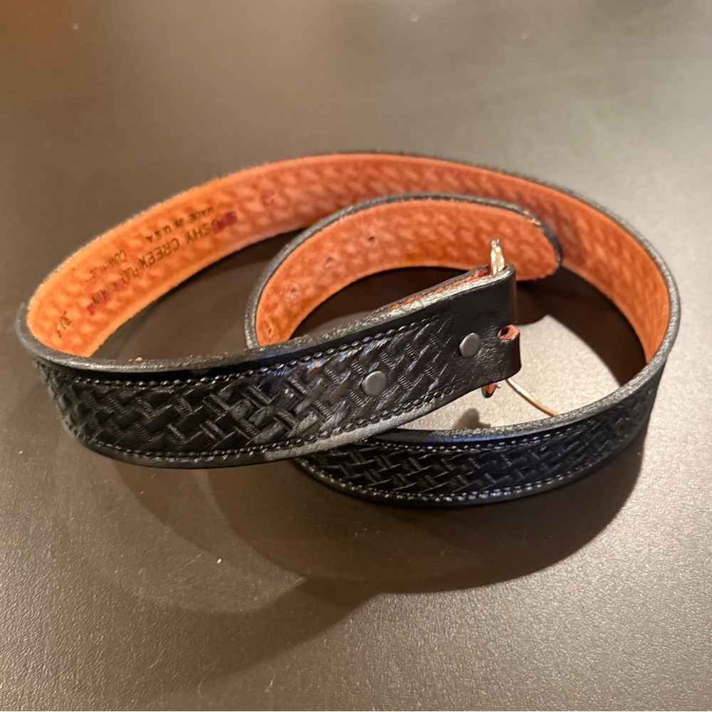 Bushy Creek leather belt